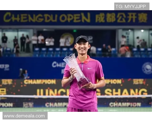 成都网球队的崛起之路：世锦赛背后的奋斗与梦想