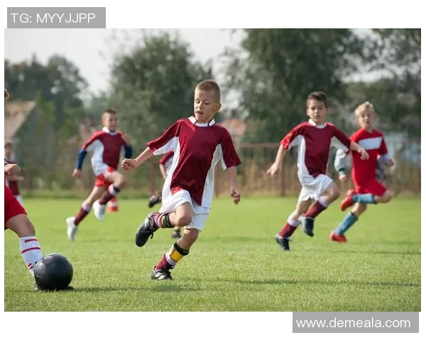 足球明星孩子们的可爱瞬间大集合精彩图片欣赏 足球明星孩子们的可爱瞬间大集合精彩图片欣赏